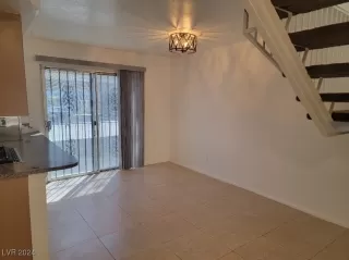 Photo #4: 2622186 Listing 