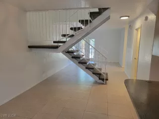 Photo #5: 2622186 Listing 