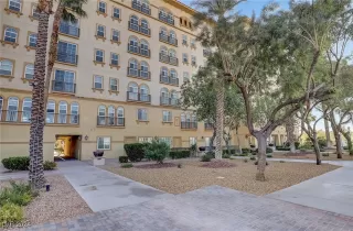 Photo #1: 2622210 Listing 