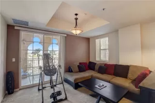 Photo #3: 2622210 Listing 