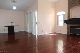 Photo #3: 2622215 Listing 