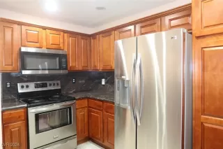 Photo #6: 2622215 Listing 