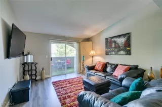 Photo #4: 2622217 Listing 