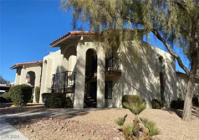 MLS: 2622219 Condo For Sale