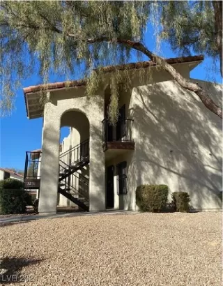 Photo #1: 2622219 Listing 