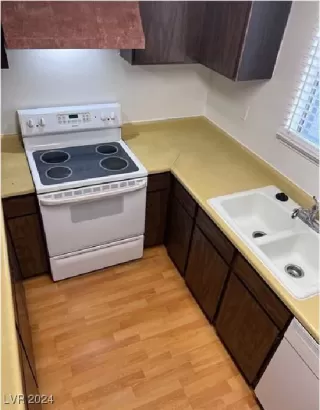 Photo #2: 2622219 Listing 