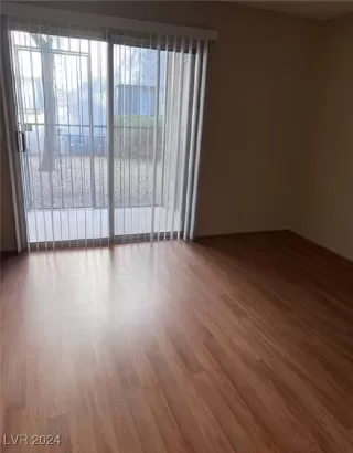 Photo #5: 2622219 Listing 