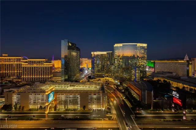 MLS: 2622233 Condo For Sale