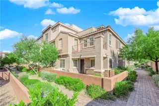 Photo #1: 2622253 Listing