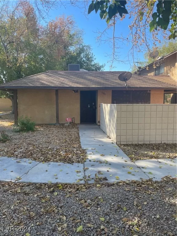 MLS: 2622267 Condo For Sale