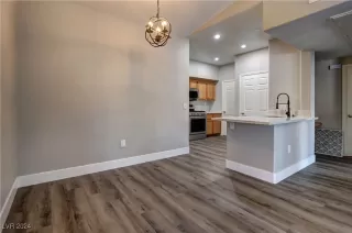 Photo #6: 2622288 Listing 