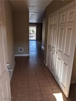 Photo #2: 2622340 Listing