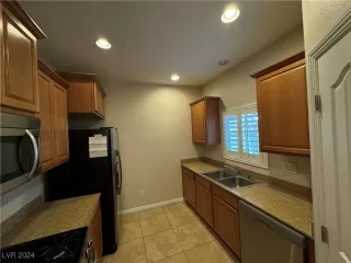 Photo #5: 2622341 Listing 