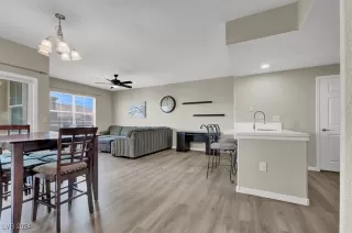 Photo #2: 2622372 Listing