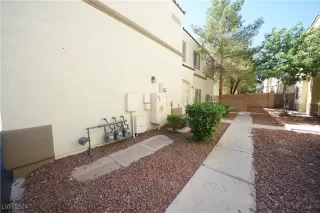 Photo #2: 2622436 Listing 