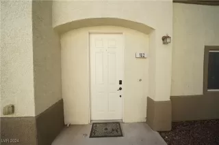 Photo #3: 2622436 Listing 