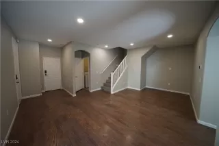 Photo #5: 2622436 Listing 