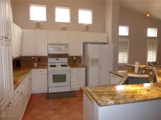 Photo #4: 2622492 Listing 