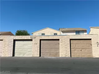 Photo #1: 2622505 Listing 
