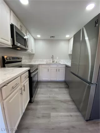 Photo #2: 2622606 Listing 