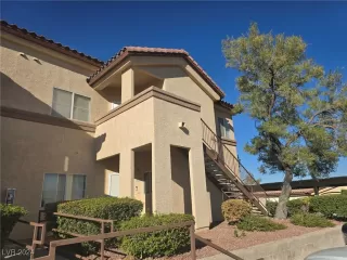 Photo #1: 2622624 Listing 