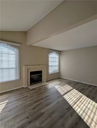 Photo #3: 2622643 Listing 