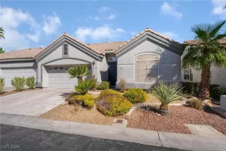 Photo #1: 2622644 Listing