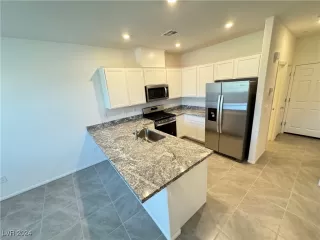 Photo #5: 2622685 Listing 