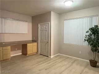 Photo #5: 2622730 Listing