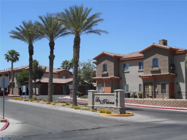 MLS: 2622731 Condo For Sale