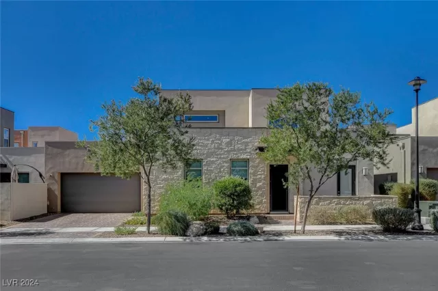 MLS: 2622734 Condo For Sale