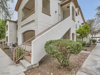 Photo #1: 2622813 Listing