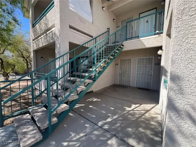 MLS: 2622899 Condo For Sale