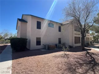 Photo #1: 2622899 Listing 