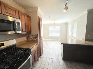 Photo #1: 2622928 Listing 