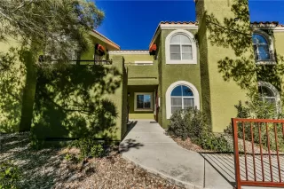 Photo #1: 2622978 Listing