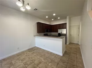 Photo #3: 2623026 Listing 