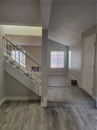 Photo #4: 2623058 Listing 