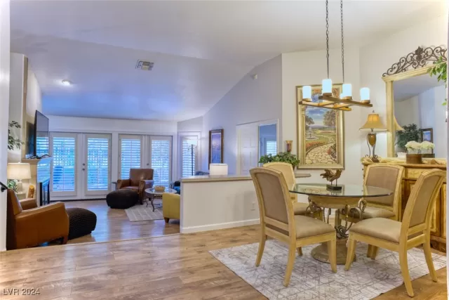 MLS: 2623080 Condo For Sale