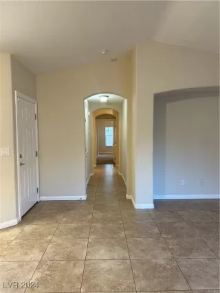 Photo #6: 2623085 Listing 