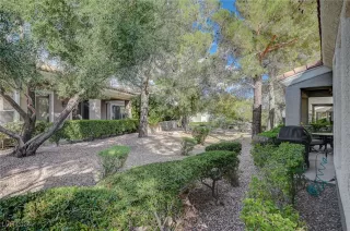Photo #2: 2623101 Listing 