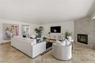 Photo #1: 2623183 Listing 