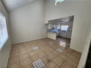 Photo #2: 2623205 Listing 