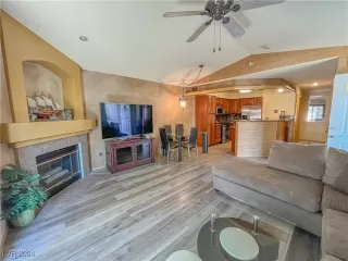 Photo #3: 2623243 Listing 