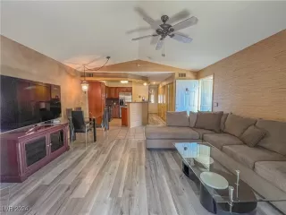 Photo #4: 2623243 Listing 