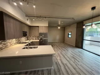 Photo #3: 2623250 Listing 