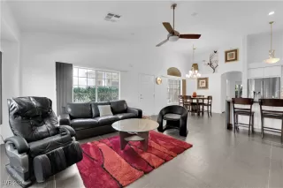 Photo #5: 2623258 Listing