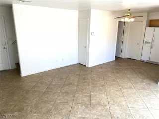 Photo #4: 2623301 Listing 