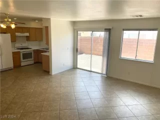 Photo #5: 2623301 Listing 