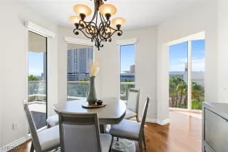 Photo #2: 2623325 Listing 